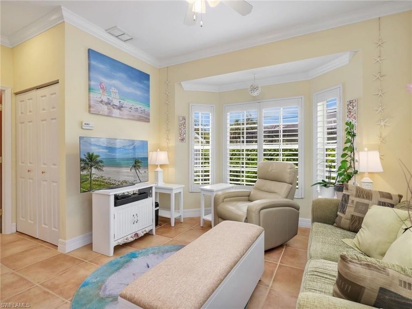 Move right into this beautifully maintained pool home with a - photo 36