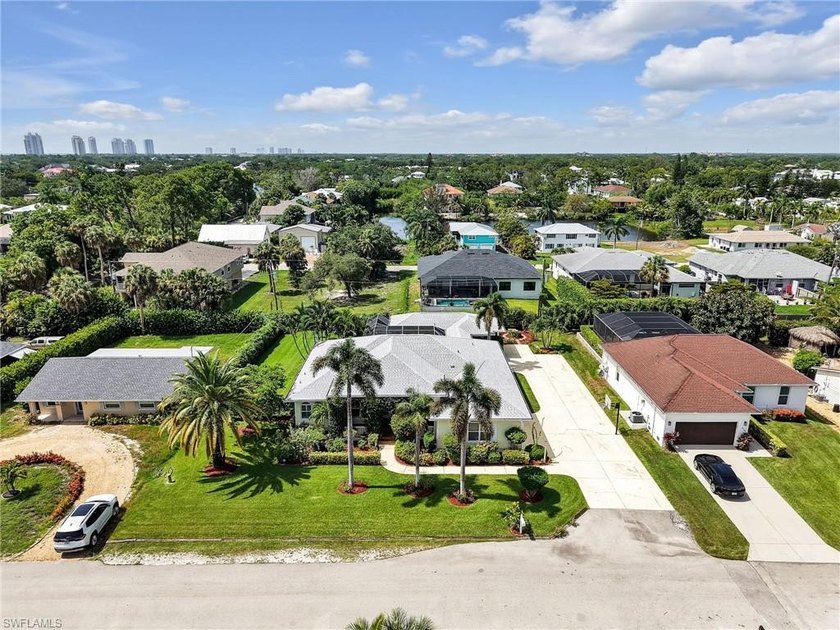Move right into this beautifully maintained pool home with a - photo 45