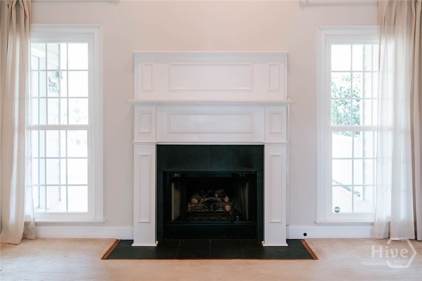 Welcome to this exceptional single-level brick home in Colbert - photo 8