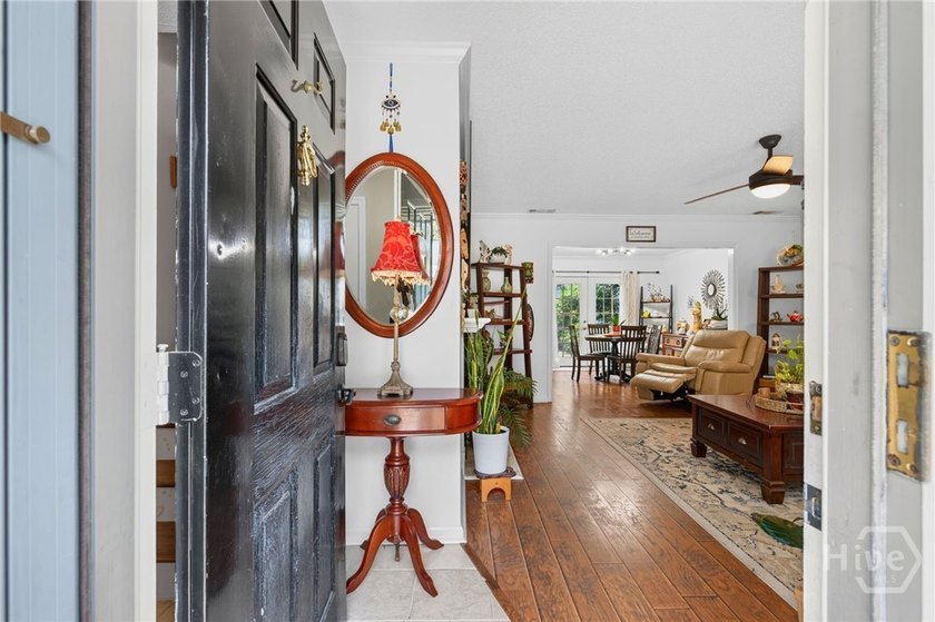 Nestled in one of Savannah's most sought-after gated waterfront - photo 5