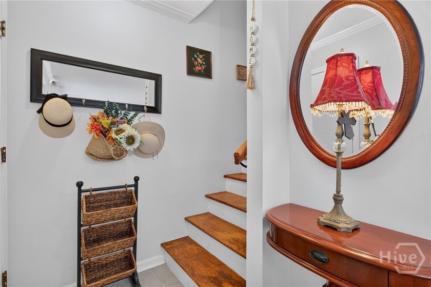 Nestled in one of Savannah's most sought-after gated waterfront - photo 6