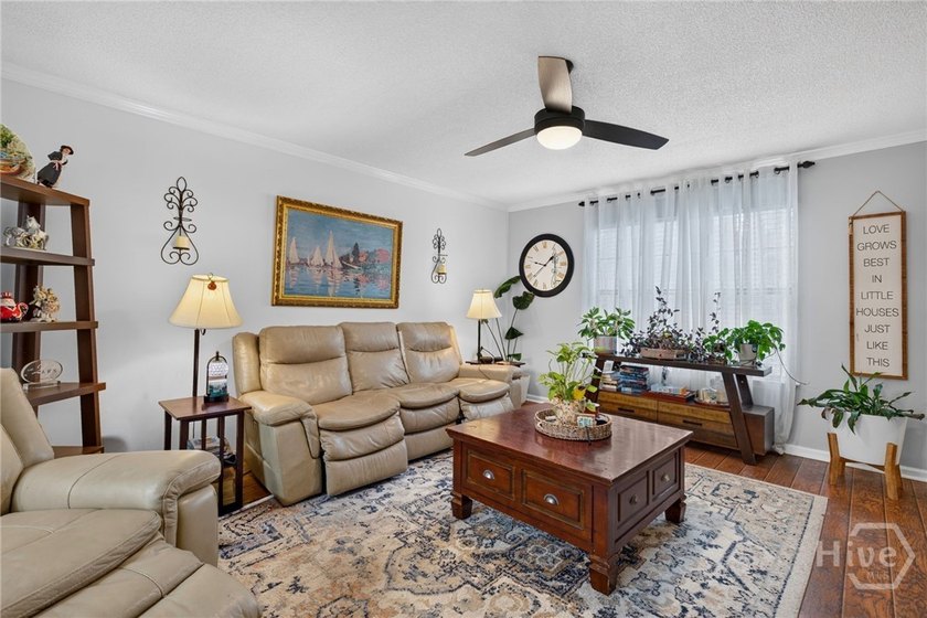Nestled in one of Savannah's most sought-after gated waterfront - photo 9