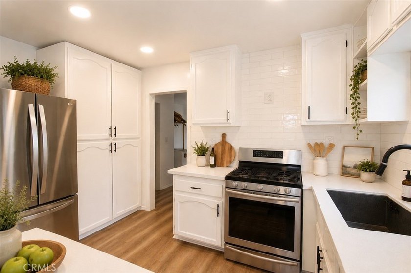 Why settle for a condo when you can own your own home with a - photo 5