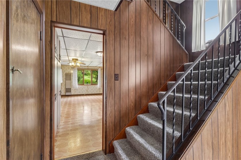 Welcome to a truly special property where space, charm, and - photo 17
