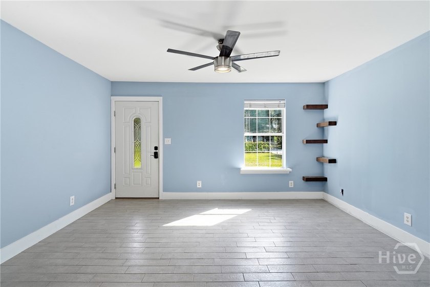 Welcome to 103 Touchstone Drive in Brunswick! This 3-bedroom - photo 6