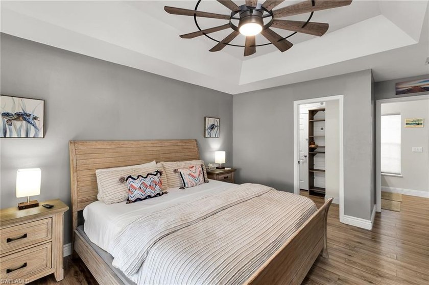 Ideally situated just moments from Mackle Park, this beautifully - photo 13
