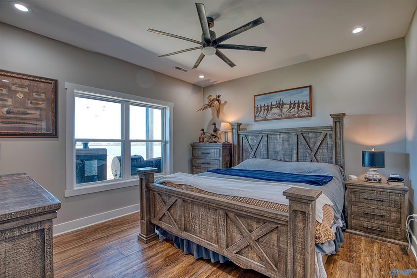 Stunning Weiss Lake retreat on 1.56 acres with 555 ft of - photo 35