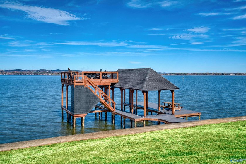 Stunning Weiss Lake retreat on 1.56 acres with 555 ft of - photo 45