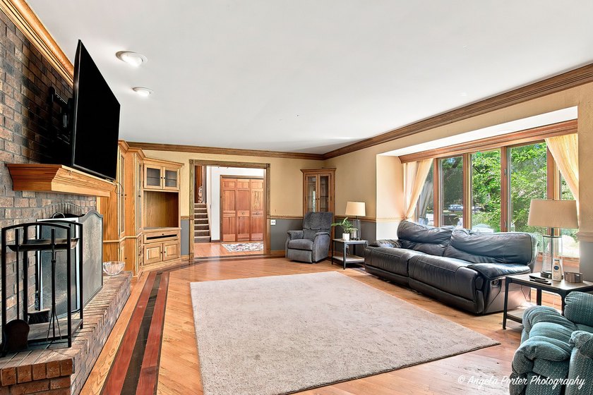 Truly unique property from top to bottom! This 5 bedroom, 3 full - photo 16
