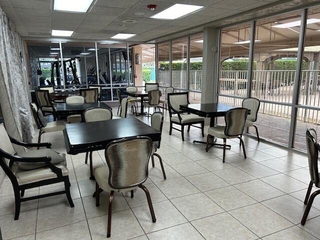 Corner 2/2 Villa. Update this unit to your own specifications - photo 44