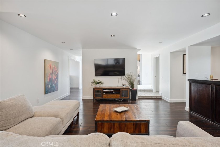 4372 Park Vicente - photo 14