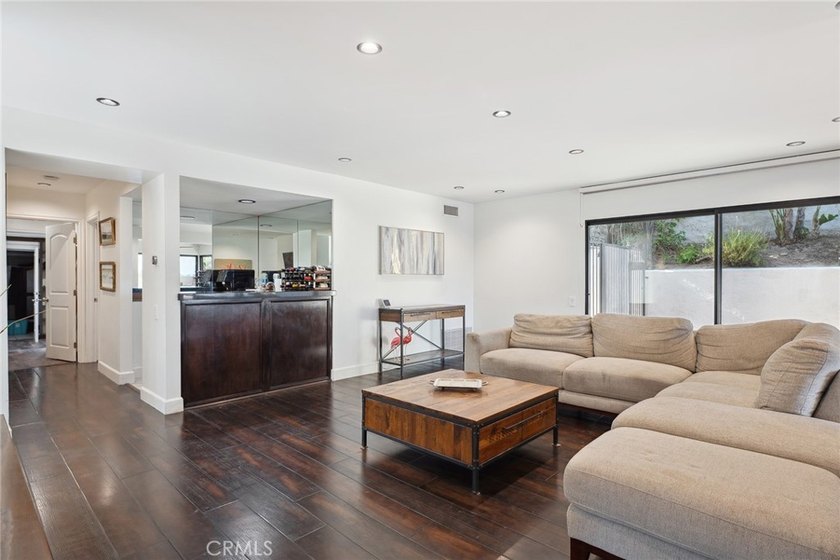 4372 Park Vicente - photo 15