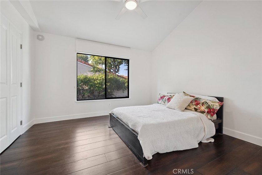 4372 Park Vicente - photo 27