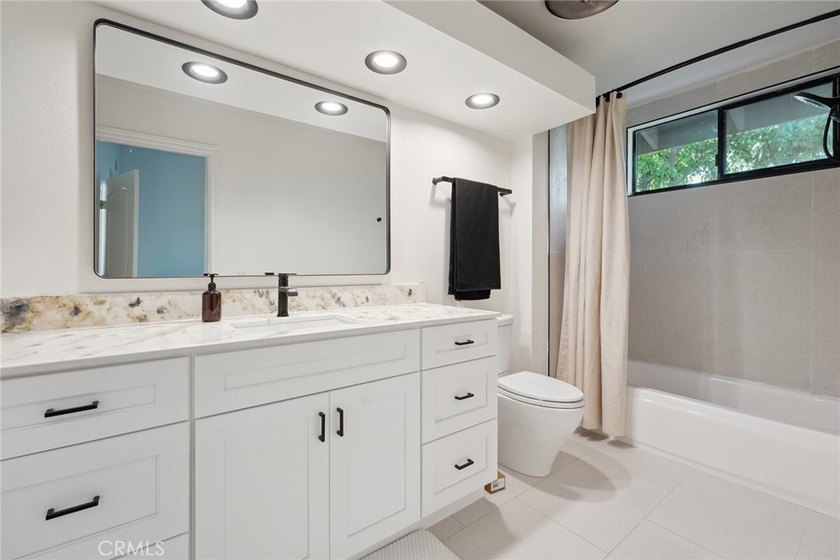 4372 Park Vicente - photo 28