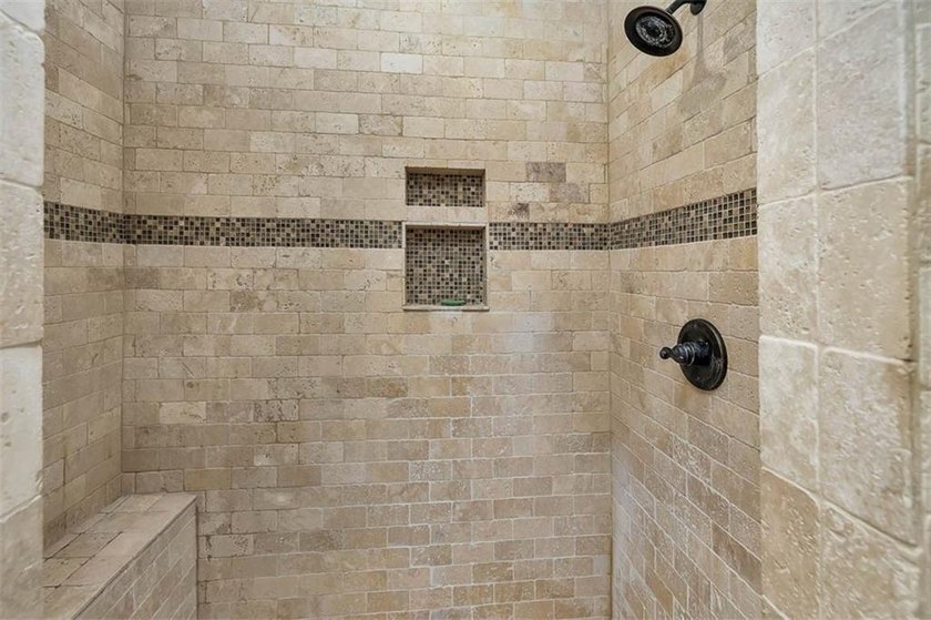 Welcome to Your Dream Home in the Desirable Township Bluff - photo 4
