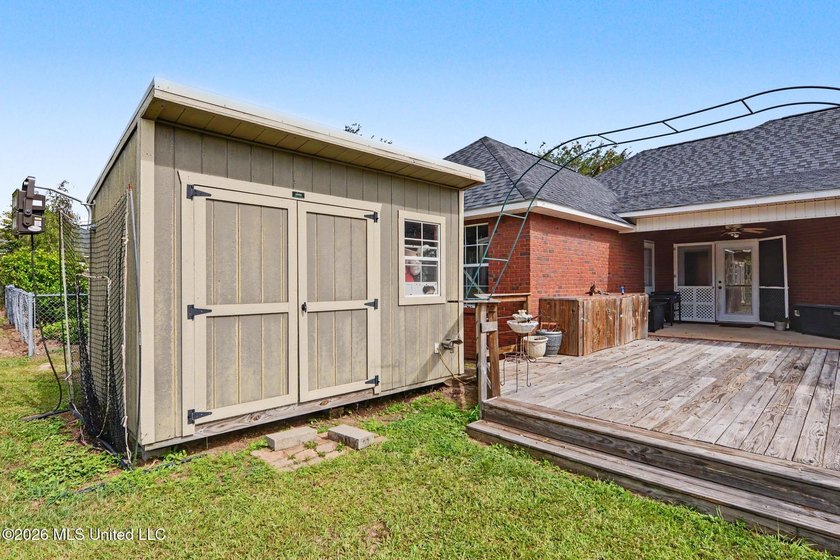 Beautiful brick home in Quail Ridge Subdivision located in the - photo 25