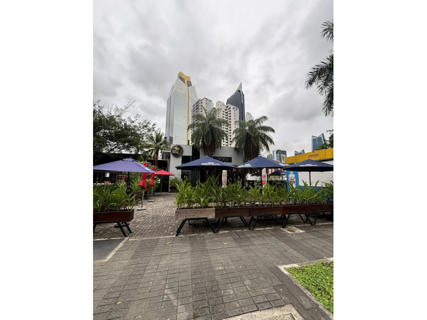 Located in the most central, accessible, and pedestrian-friendly - photo 6