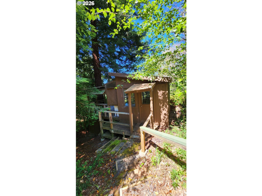 This newer 2bdrm 2 bath with study is tucked into a beautiful 1 - photo 42