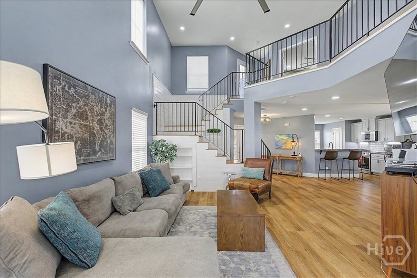 Welcome to 88 Bushwood Rd - a beautifully upgraded, tech-forward - photo 8