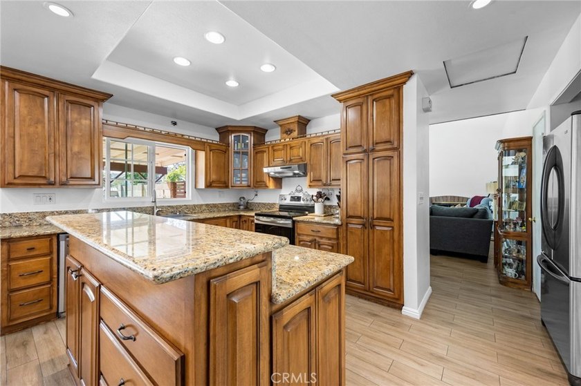 Welcome to 1099 Salinas Ave, a beautifully maintained - photo 16