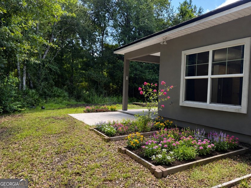 WOW! Fabulous home is ready for new buyer(s)! A true end unit! - photo 28