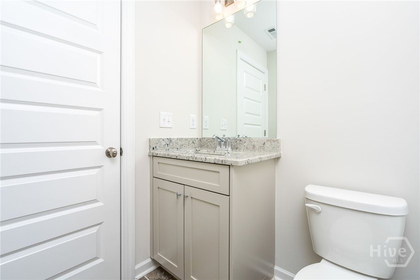 Elegant, like-new home in highly desirable Oconee County - photo 28