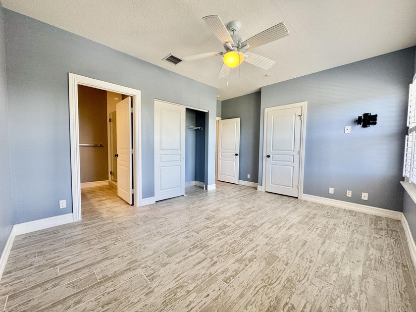 Immaculately Maintained, Like-New 3-Story Townhome In Atlantic - photo 26