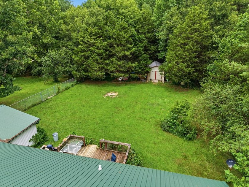 Welcome to 330 Deerfield Rd in Sparta - a well-maintained home - photo 27