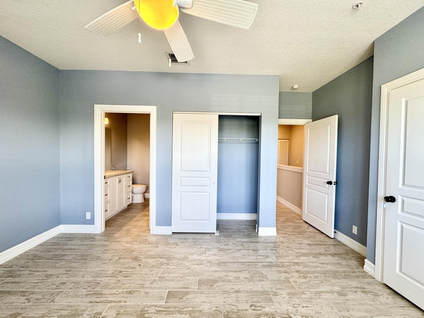 Immaculately Maintained, Like-New 3-Story Townhome In Atlantic - photo 28