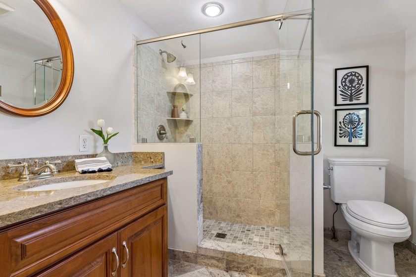 Discover the endless charm of this beautifully preserved 1923 - photo 47