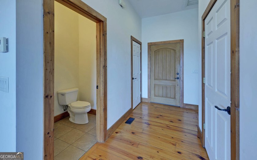 Step into this 3-bedroom, 3.5-bath mountain retreat in scenic - photo 10