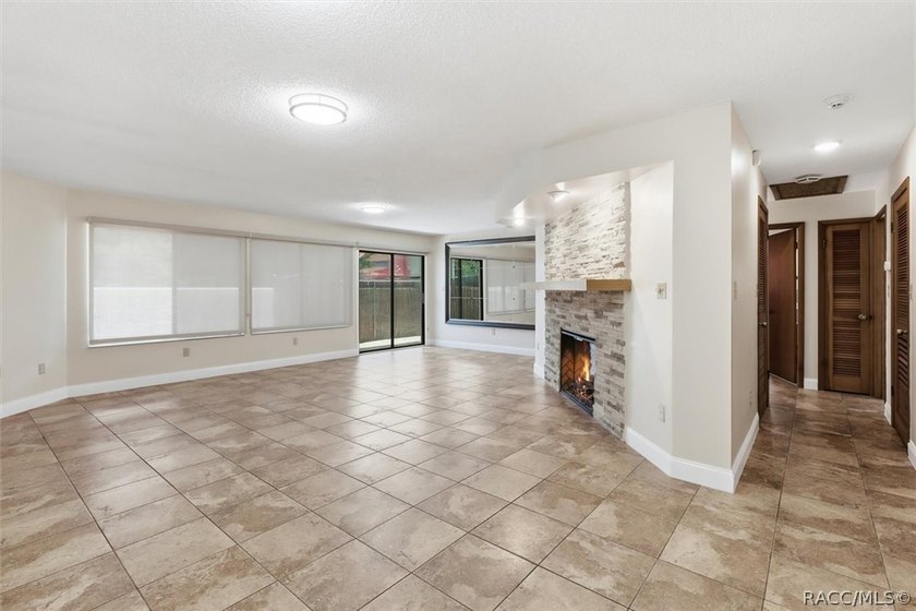 Experience waterfront living with the feel of a year-round - photo 34