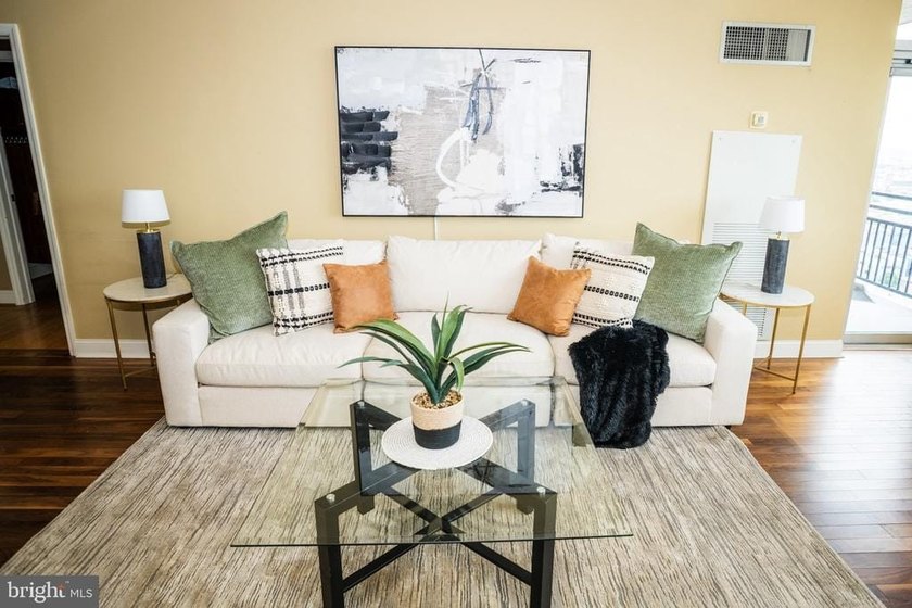 Welcome to this sophisticated and elegant Philadelphia - photo 21