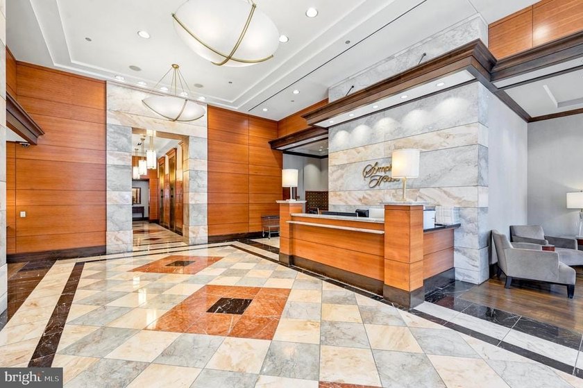 Welcome to this sophisticated and elegant Philadelphia - photo 35