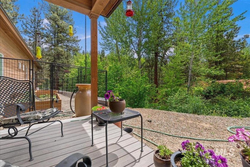 Garden Valley Paradise! Come join nature on a year around - photo 34