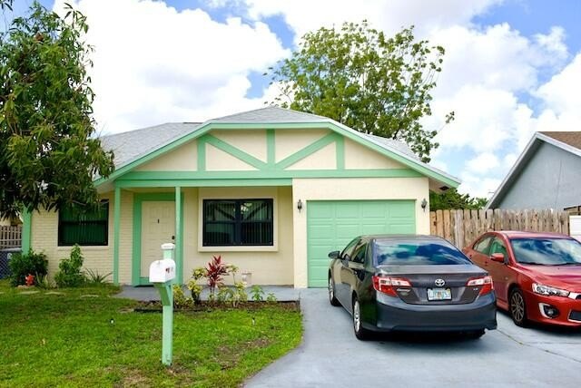 Beautiful home perfect for first-time buyers! This 3 bedroom - photo 37