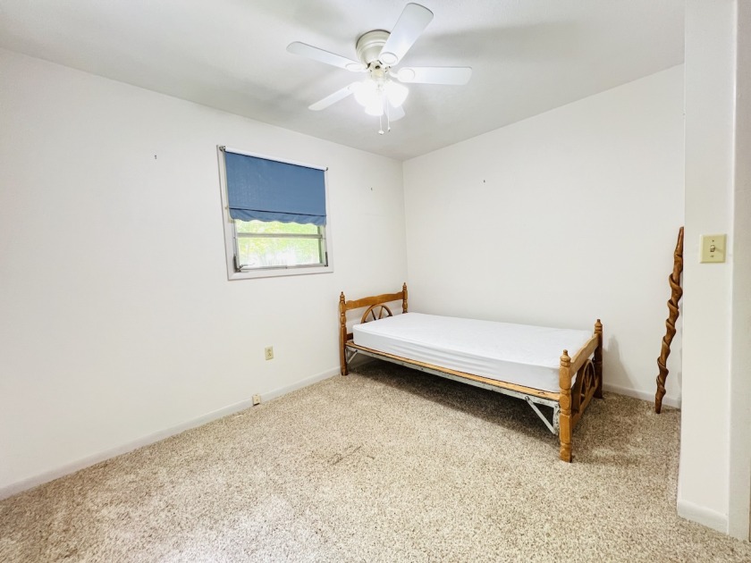 ATTENTION LAKE LOVERS - FAMILY COMPOUND OR  - 2 UNITS ON 1 SOLD - photo 22