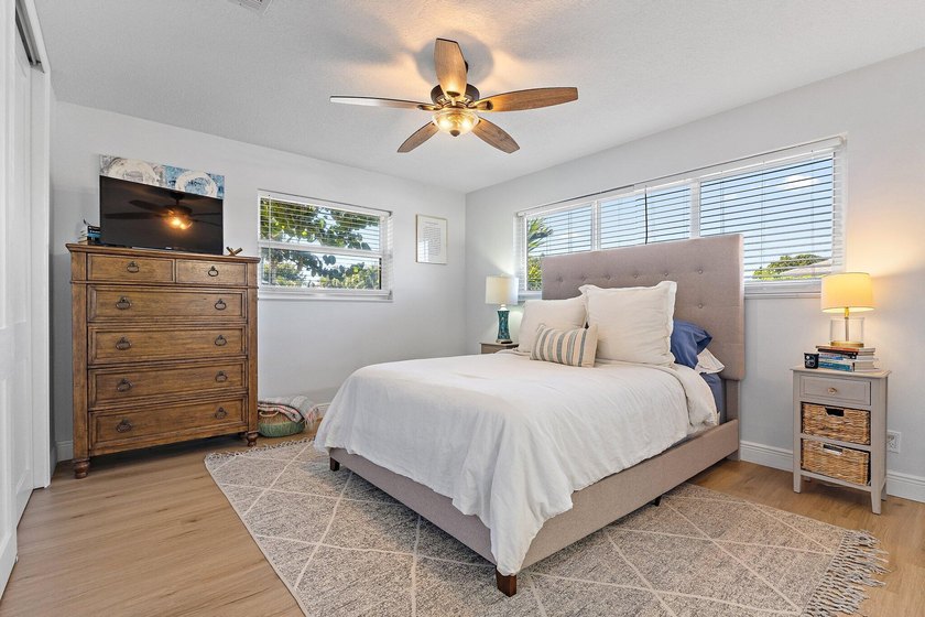 Positioned on an oversized corner lot in Lake Clarke Shores - photo 4