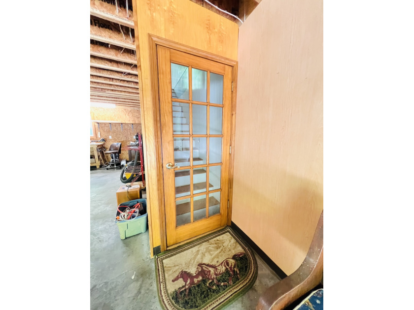 ATTENTION LAKE LOVERS - FAMILY COMPOUND OR  - 2 UNITS ON 1 SOLD - photo 42