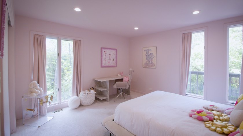 Exceptional one-of-a-kind ranch-style home offering over 8,000 - photo 24