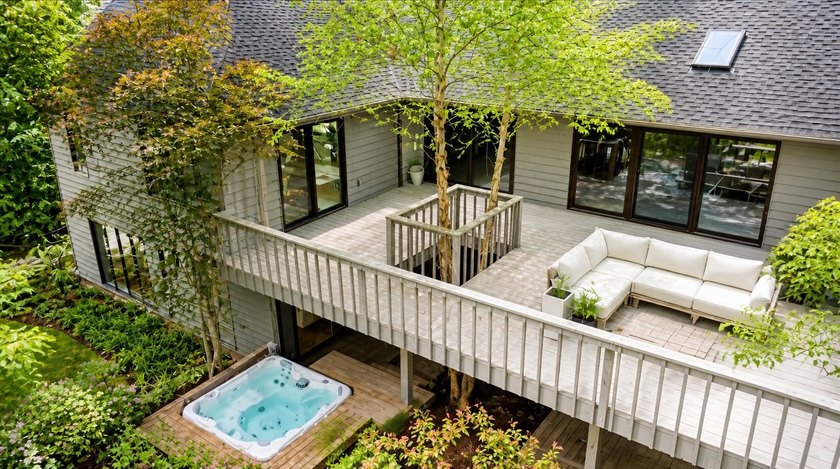 Exceptional one-of-a-kind ranch-style home offering over 8,000 - photo 39