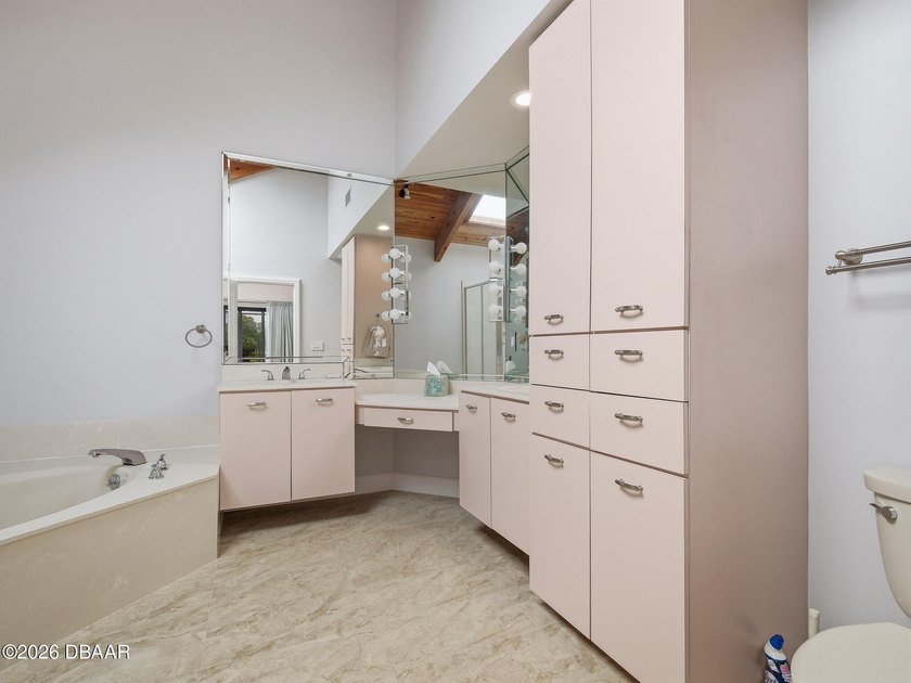 This home is located on a quiet cul-de-sac in The Meadows area - photo 28