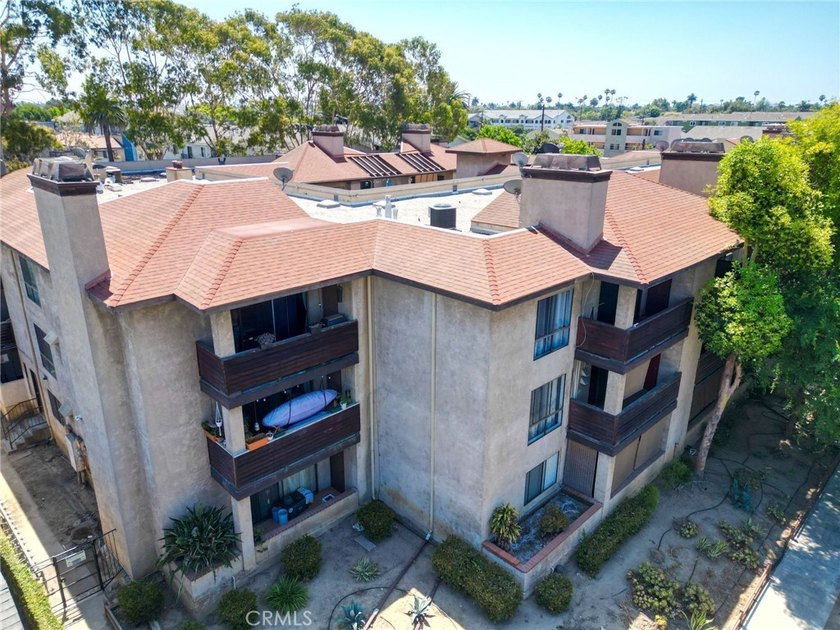 Two private patios and the largest floor plan in the complex - photo 38