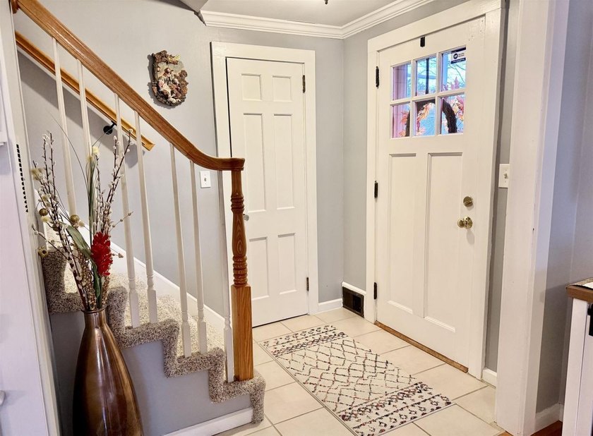 This beautifully maintained 3-bedroom, 2-bath Cape offers - photo 13