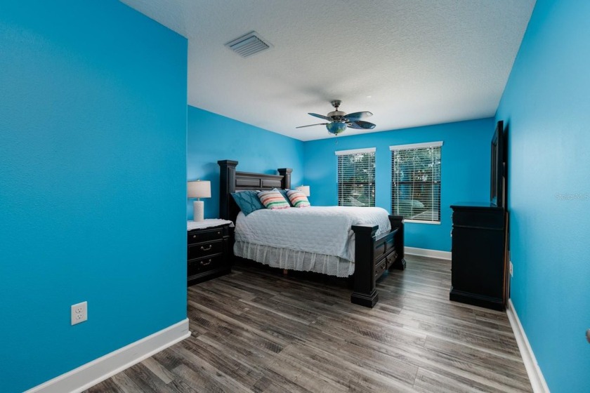 GORGEOUS in GRAND CYPRESS on LAKE TARPON ~ Location, Location - photo 28