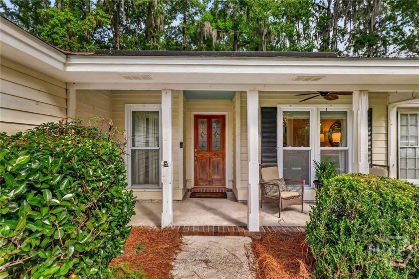 Welcome home to this lovely 4-bedroom, 2-bath residence in the - photo 6