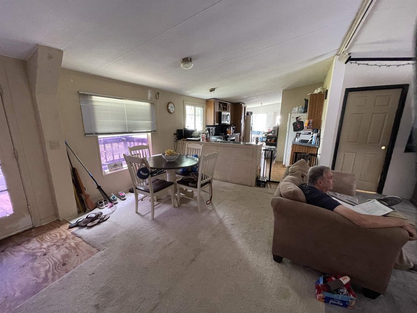 A Fixer Upper with lots of Potiential!! An ideal situation for - photo 12