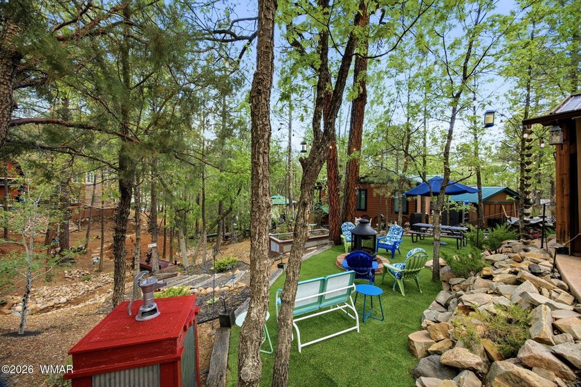 Tucked away in the highly sought after community of White - photo 10