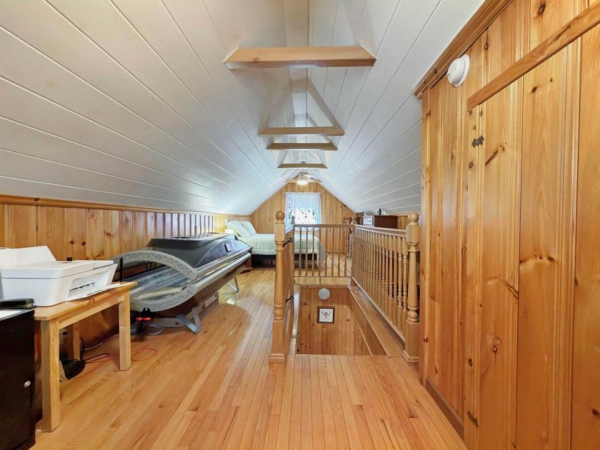 Tucked away at the end of a long private driveway, 3107 Caribou - photo 38