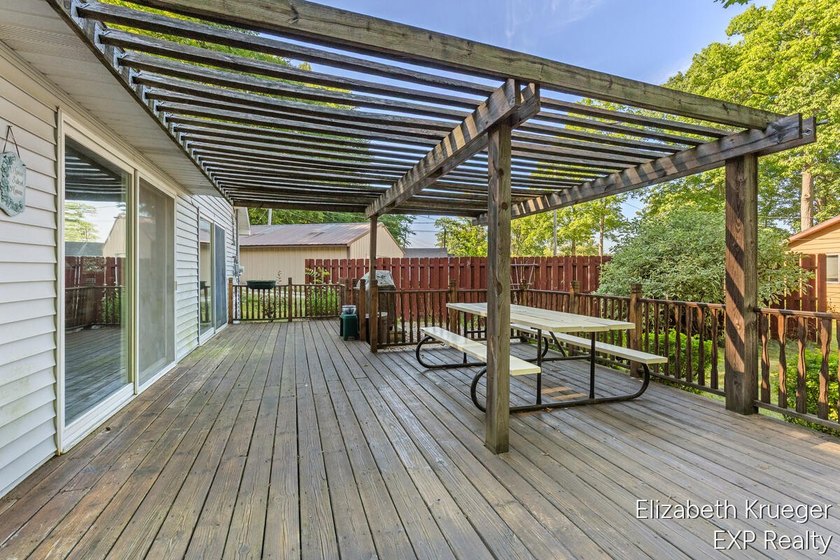 Rare opportunity to own a piece of paradise on highly - photo 14